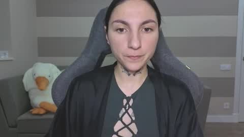 Kate online show from 09/26/25, 05:11