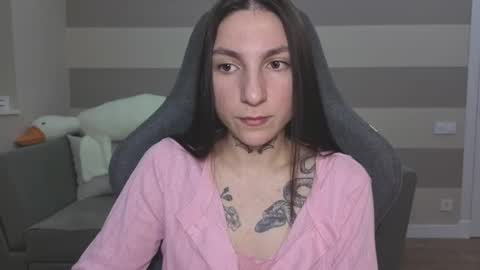 Kate online show from 11/20/25, 09:20