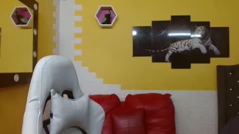 chacorta_ online show from 05/01/26, 01:43