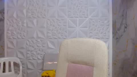 chacorta_ online show from 06/11/26, 01:42
