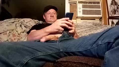 Snapshot of chad1980420 chatting on 10/05/25, 06:12 Chad420247 online show from 10/05/25, 06:12