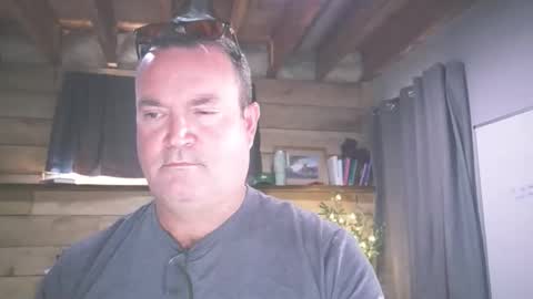 chadmichaell online show from 04/22/26, 02:29