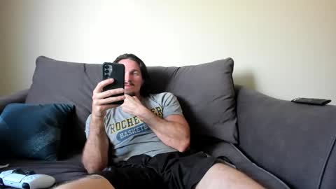 Snapshot of chadpowerz chatting on 04/20/26, 09:16 Lydong online show from 04/20/26, 09:16