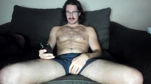 Snapshot of chadpowerz chatting on 05/09/26, 05:01 Lydong online show from 05/09/26, 05:01