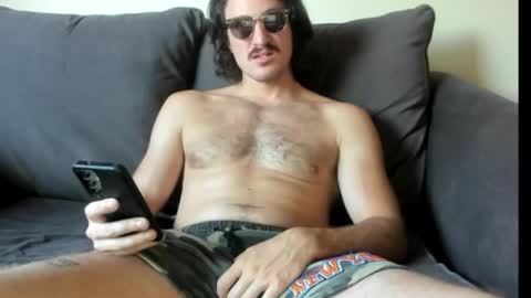 Snapshot of chadpowerz chatting on 05/13/26, 10:49 Lydong online show from 05/13/26, 10:49