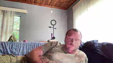 Snapshot of chadski1991 chatting on 01/14/25, 06:45 chadski1991 online show from 01/14/25, 06:45