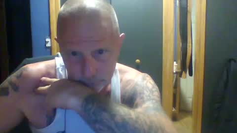Snapshot of chadsters123 chatting on 05/29/26, 03:59 chadsters123 online show from 05/29/26, 03:59