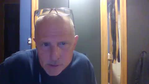 Snapshot of chadsters123 chatting on 06/01/26, 11:17 chadsters123 online show from 06/01/26, 11:17