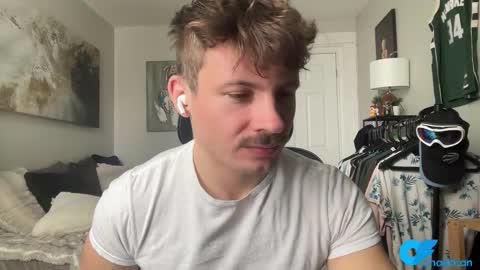 ChadTitan online show from 12/15/25, 04:44