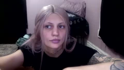 Snapshot of chaicutie chatting on 04/29/26, 03:21 chaia online show from 04/29/26, 03:21