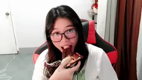 Snapshot of chakadal_xx chatting on 02/08/26, 11:57 chakadal_xx online show from 02/08/26, 11:57