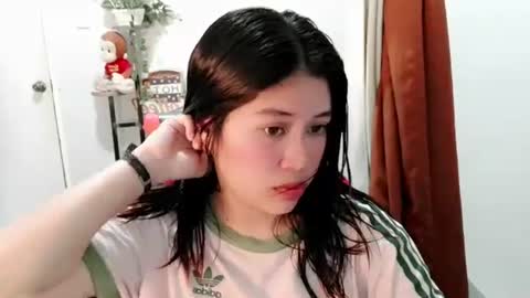 Snapshot of chakadal_xx chatting on 02/18/26, 12:01 chakadal_xx online show from 02/18/26, 12:01