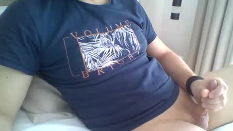 Snapshot of challenge_20 chatting on 03/25/26, 07:58 challenge_20 online show from 03/25/26, 07:58