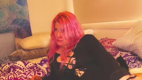 champagneandbitches1 online show from 06/07/26, 01:21