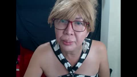 Snapshot of champaka123 chatting on 02/23/26, 01:52 champaka online show from 02/23/26, 01:52