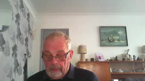 Snapshot of champers37 chatting on 02/18/25, 12:39 Champers online show from 02/18/25, 12:39