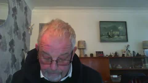 Snapshot of champers37 chatting on 02/26/25, 12:14 Champers online show from 02/26/25, 12:14