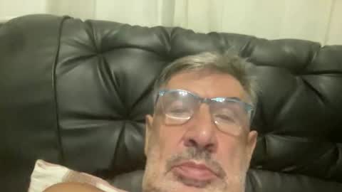 Snapshot of champsex305610 chatting on 03/04/26, 04:57 champsex305610 online show from 03/04/26, 04:57