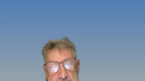 Snapshot of champsex305610 chatting on 03/31/26, 11:27 champsex305610 online show from 03/31/26, 11:27