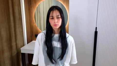 Snapshot of chanaolcus chatting on 11/01/25, 04:20 Ava online show from 11/01/25, 04:20