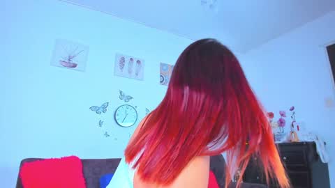  Chanel Parker  online show from 02/07/25, 12:31