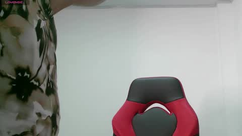 Snapshot of chanell15 chatting on 01/23/25, 05:35 Fabi online show from 01/23/25, 05:35