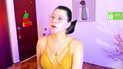 chanell online show from 12/28/24, 09:20