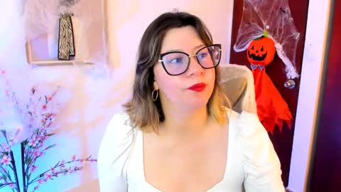 chanell online show from 10/17/25, 01:25