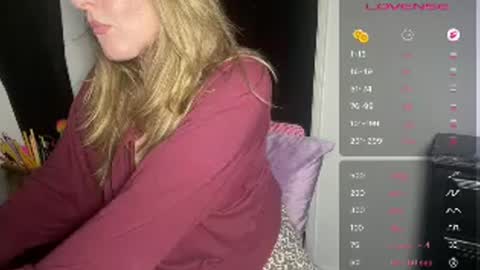 ChanelMaxxx online show from 06/24/26, 08:02