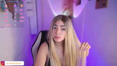 Snapshot of channel_blonde_a chatting on 01/06/26, 03:49 channel_blonde_a online show from 01/06/26, 03:49