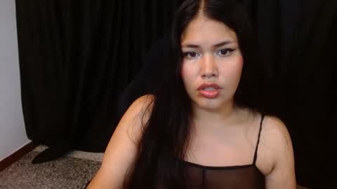 Snapshot of channel_mills chatting on 12/01/25, 07:41 C H A N N E L online show from 12/01/25, 07:41