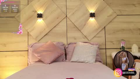 Snapshot of channelcrawford chatting on 03/10/26, 10:53 ChannelCrawford online show from 03/10/26, 10:53