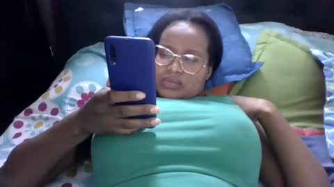 chantal99 online show from 09/20/25, 05:47