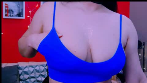 The Queen online show from 12/22/24, 05:21