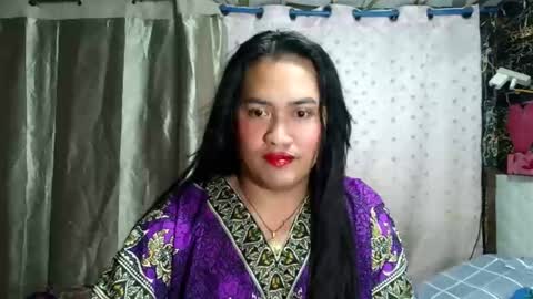 Snapshot of chantalmaexx chatting on 05/12/26, 02:03 CHANTAL online show from 05/12/26, 02:03