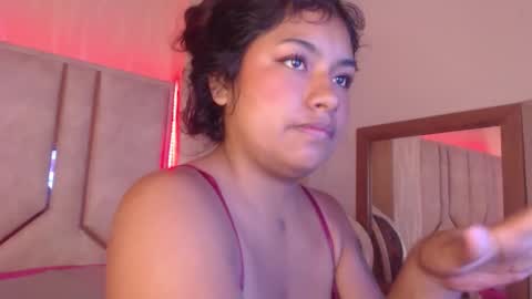  chantalpetit  online show from 04/27/26, 12:25