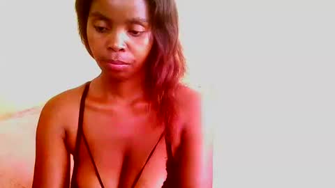 Snapshot of chante665 chatting on 01/25/25, 07:38 chante665 online show from 01/25/25, 07:38