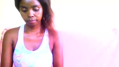 Snapshot of chante665 chatting on 02/04/25, 11:05 chante665 online show from 02/04/25, 11:05