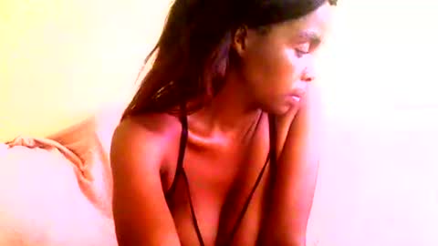 Snapshot of chante665 chatting on 02/08/25, 09:03 chante665 online show from 02/08/25, 09:03