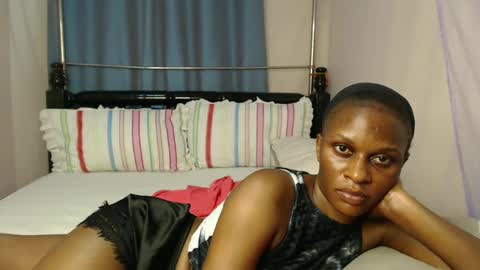 Snapshot of chantelsamz2 chatting on 02/23/25, 01:57 Chantel online show from 02/23/25, 01:57