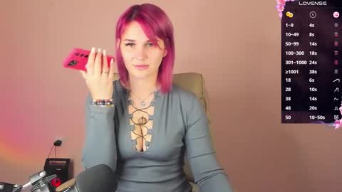 Snapshot of chaoka_ chatting on 10/21/25, 05:08 Suzanna Snow online show from 10/21/25, 05:08