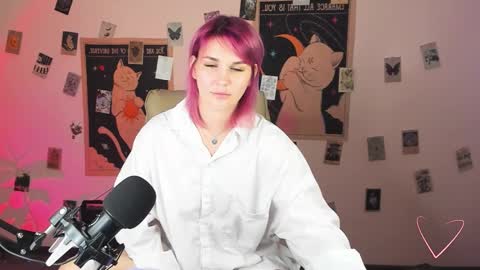 Snapshot of chaoka_ chatting on 10/24/25, 05:04 Suzanna Snow online show from 10/24/25, 05:04