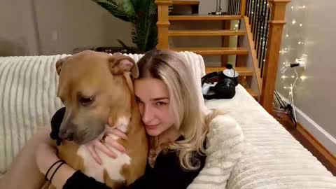 Snapshot of charbearxoxo chatting on 02/12/26, 01:00 char online show from 02/12/26, 01:00