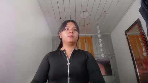 charis 2 online show from 10/31/25, 02:07