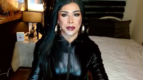 Snapshot of charismatic_apple chatting on 02/15/26, 07:54 charismatic_apple online show from 02/15/26, 07:54