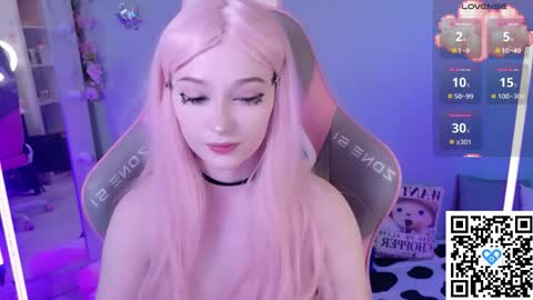 Snapshot of charityryah chatting on 04/22/26, 05:10 Hi guys Welcome to my room online show from 04/22/26, 05:10