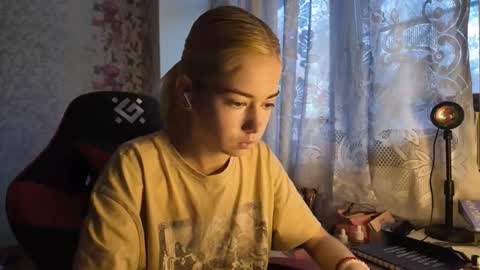 Nancy online show from 10/31/25, 07:31