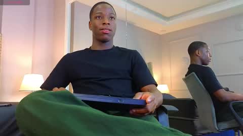 charlesbrown_ online show from 12/03/25, 12:03