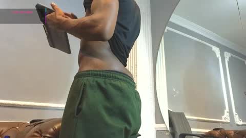 Snapshot of charlesbrown_ chatting on 01/10/26, 01:57 charlesbrown_ online show from 01/10/26, 01:57