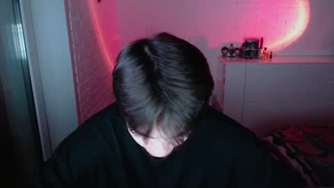 charleshanson69 online show from 12/17/25, 12:44